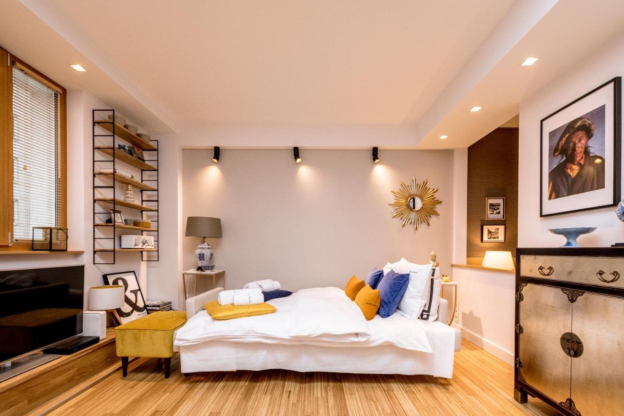 Golden Apartment With Air Condition By Your Freedom Varşovia Exterior foto